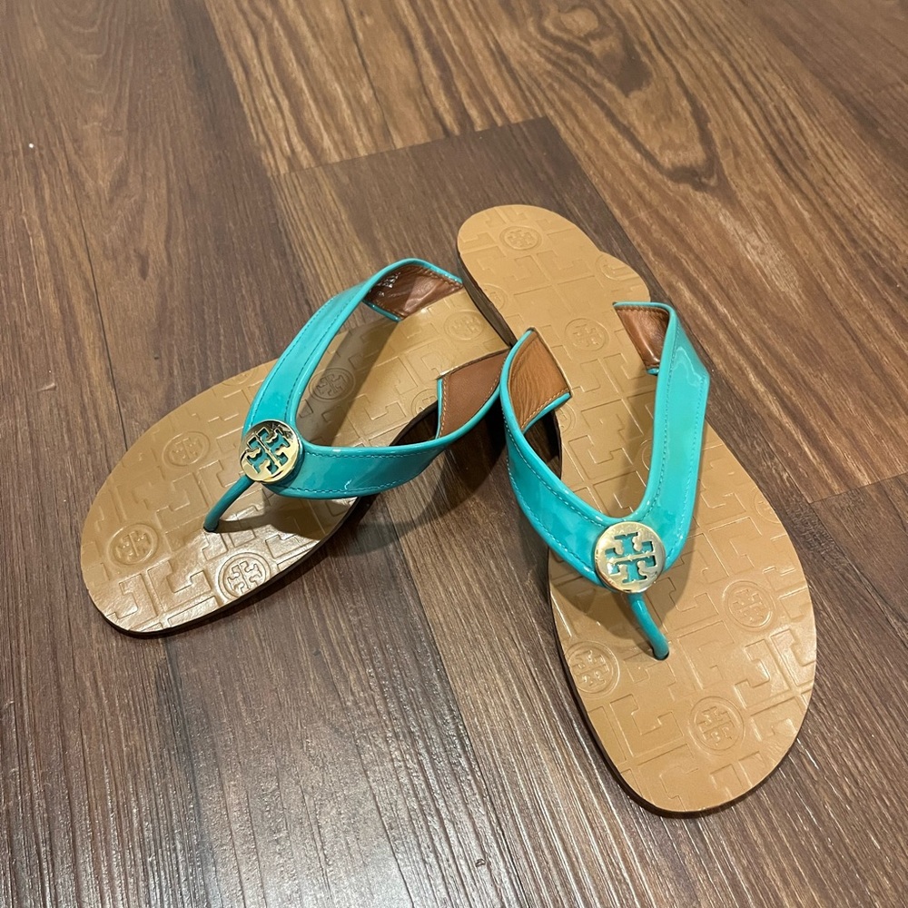 Tory Burch Thora Sandals Teal Leather Flip-Flops Gold Logo Size 9M